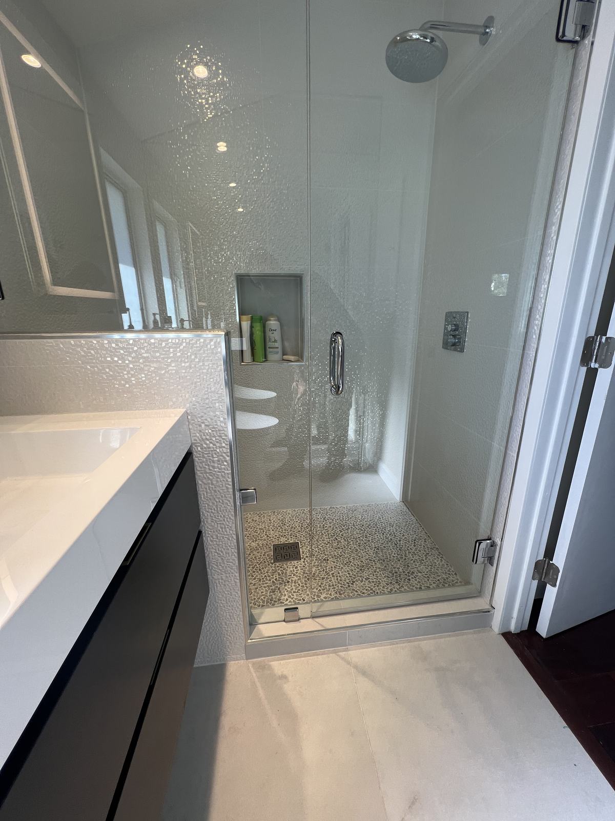 Bathroom remodeling project 20