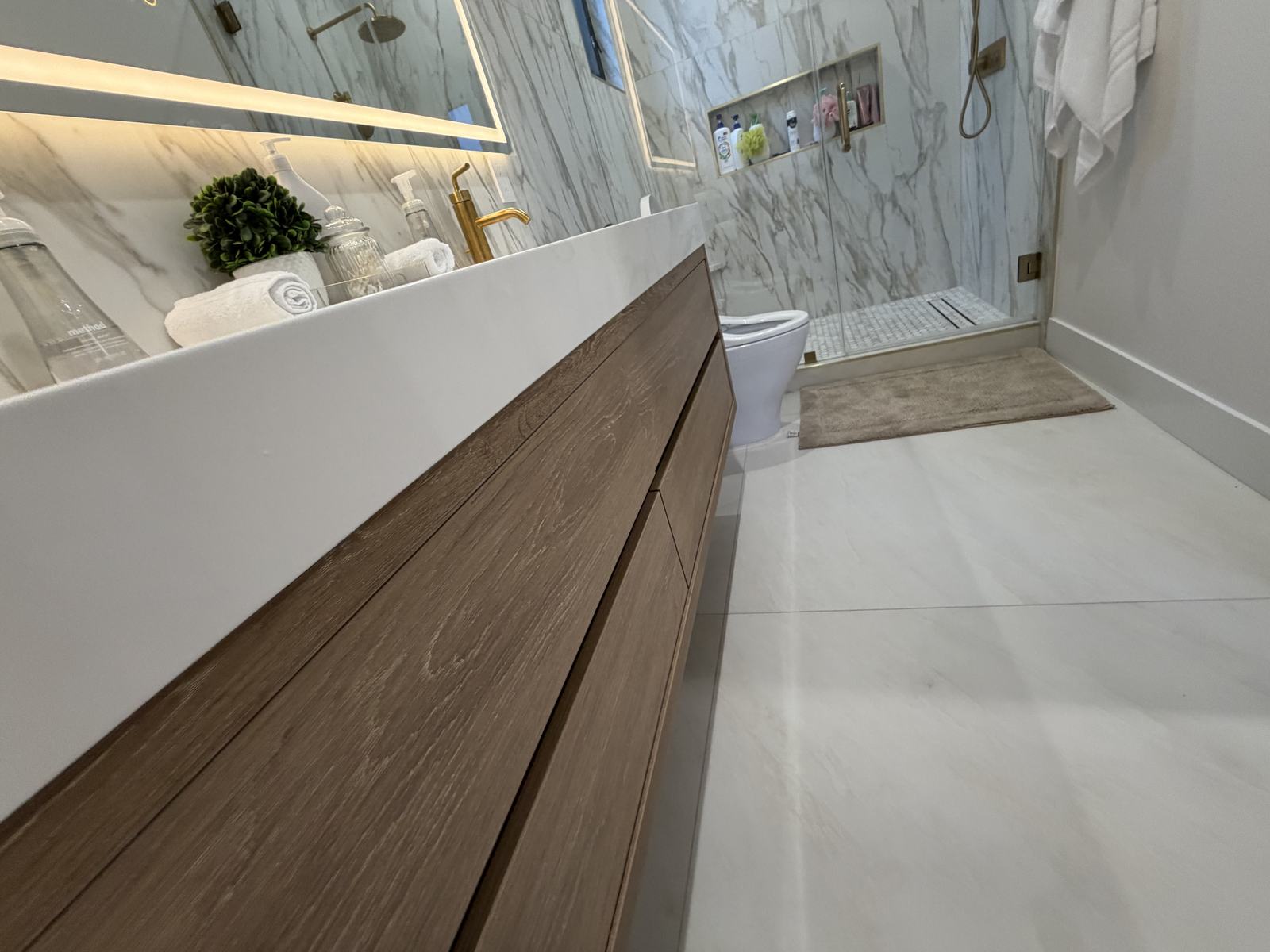 Bathroom remodeling project 25
