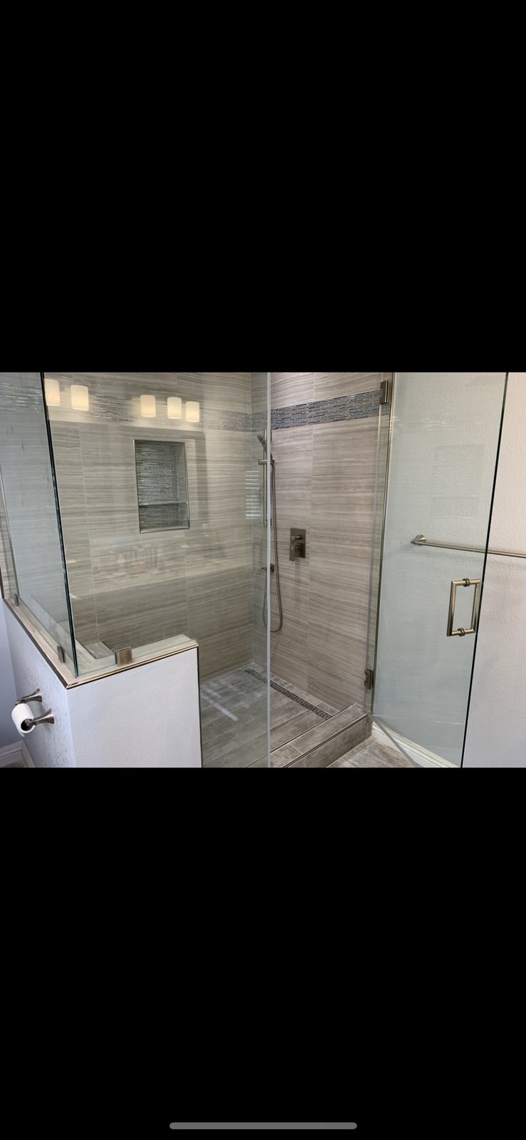 Bathroom remodeling project 27