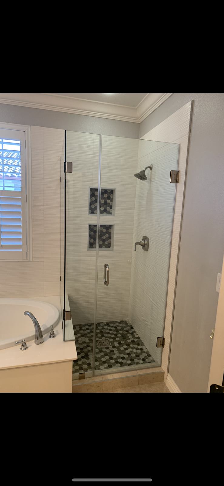 Bathroom remodeling project 28
