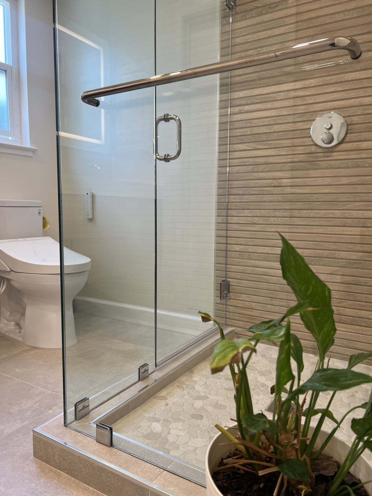 Bathroom remodeling project 34