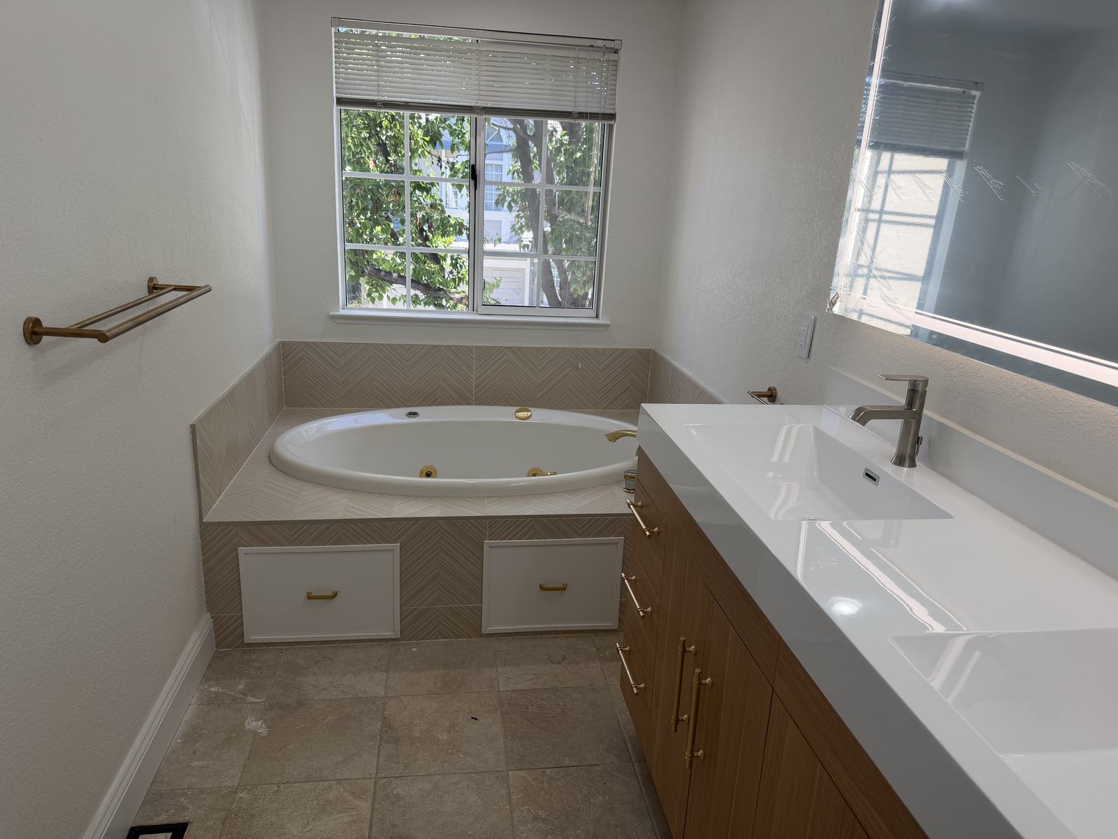 Bathroom remodeling project 50