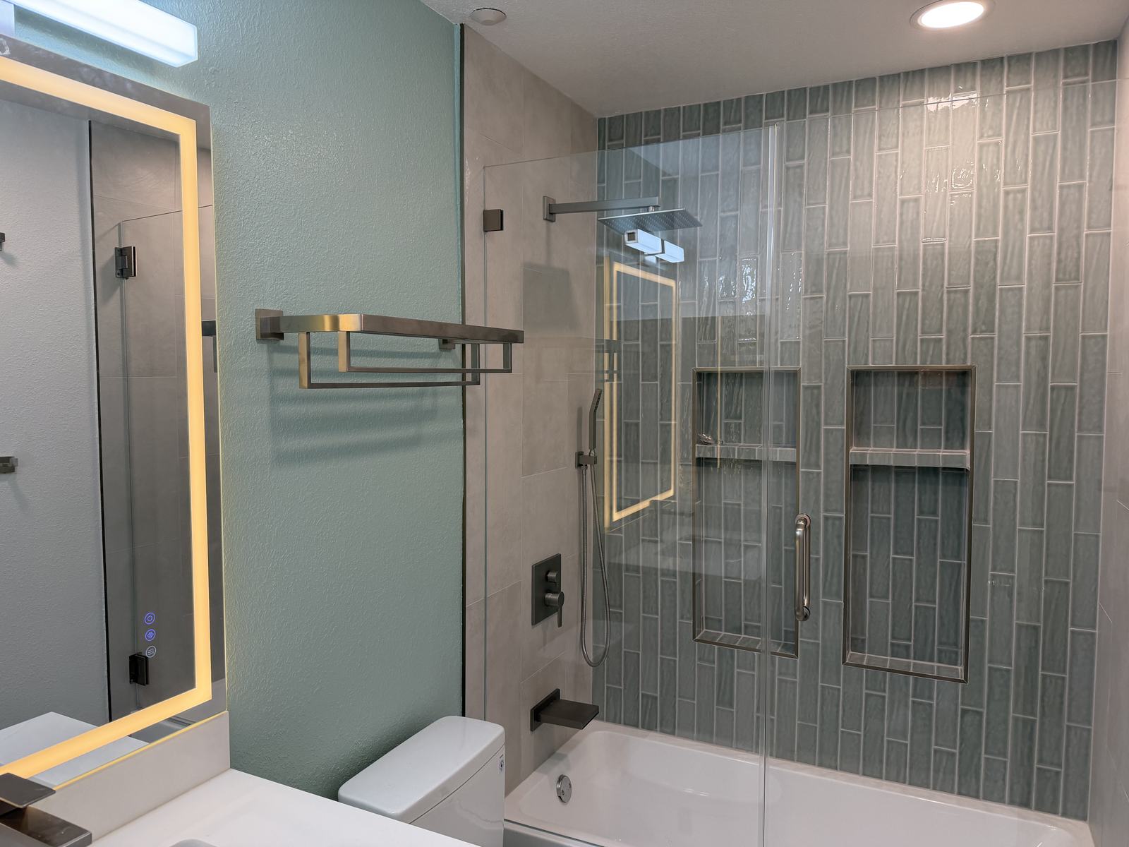 Bathroom remodeling project 71