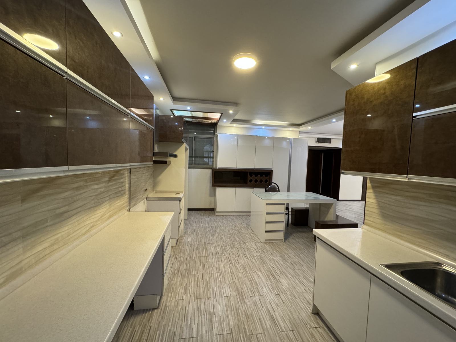 Kitchen remodeling project 28